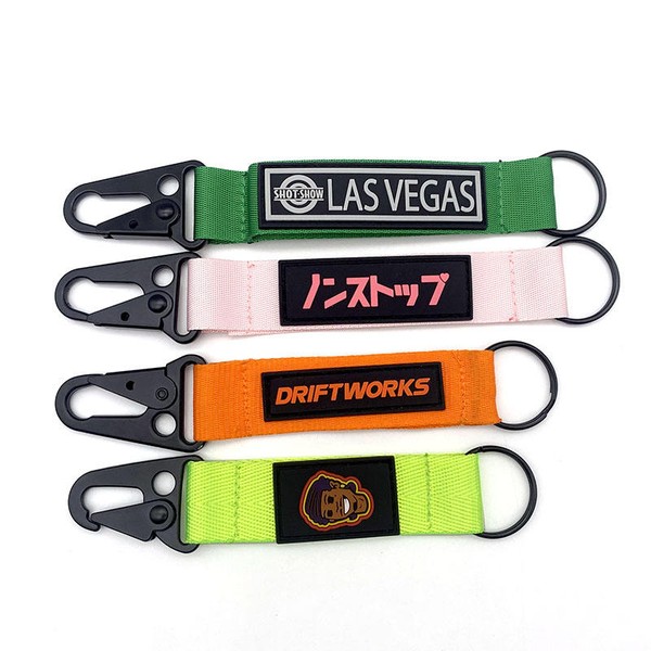 custom metal keychains and souvenirs sample 5